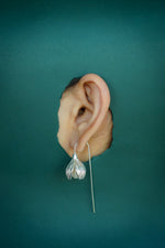 Load image into Gallery viewer, Shoreline Tulip danglers