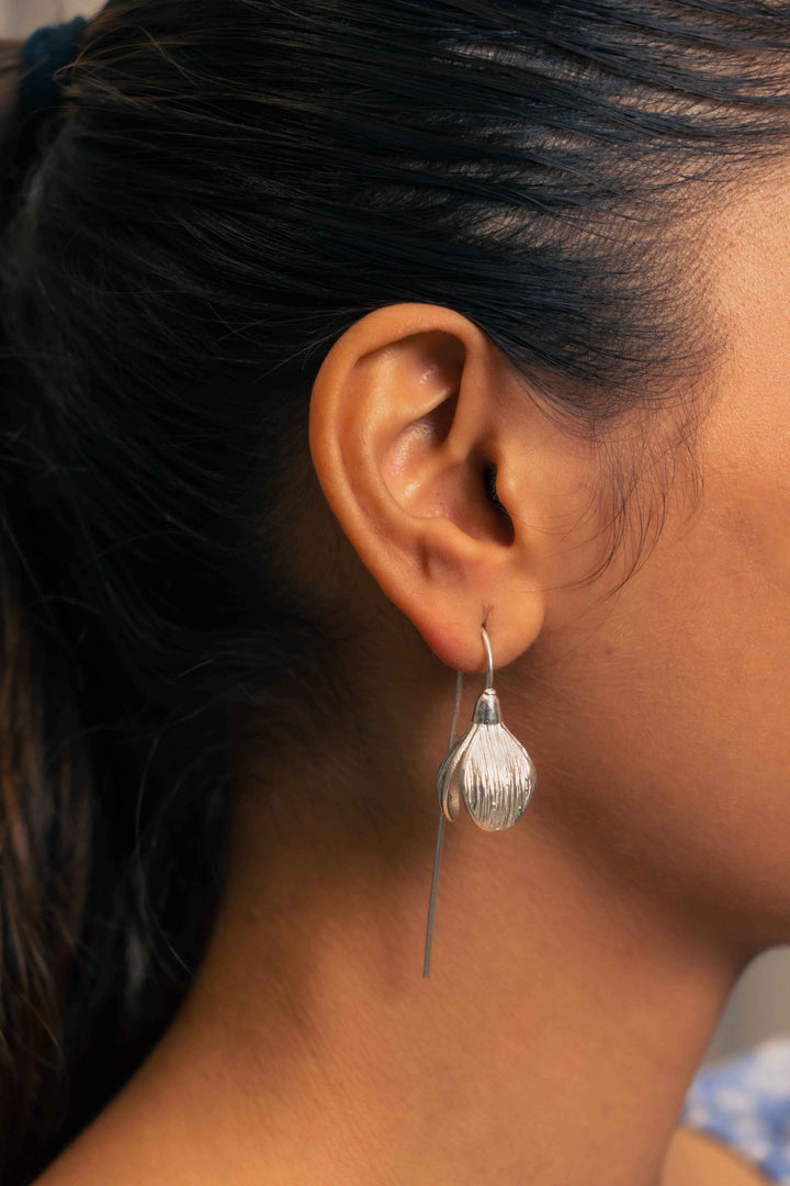 Shoreline Tulip danglers