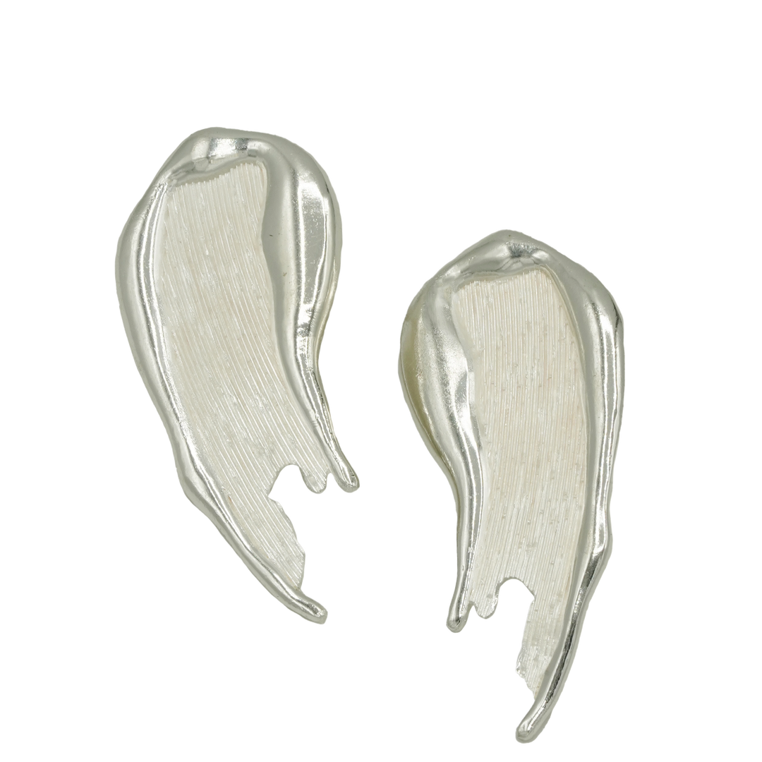 Sculpted stroke studs