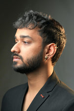 Load image into Gallery viewer, Hang in there ear cuffs
